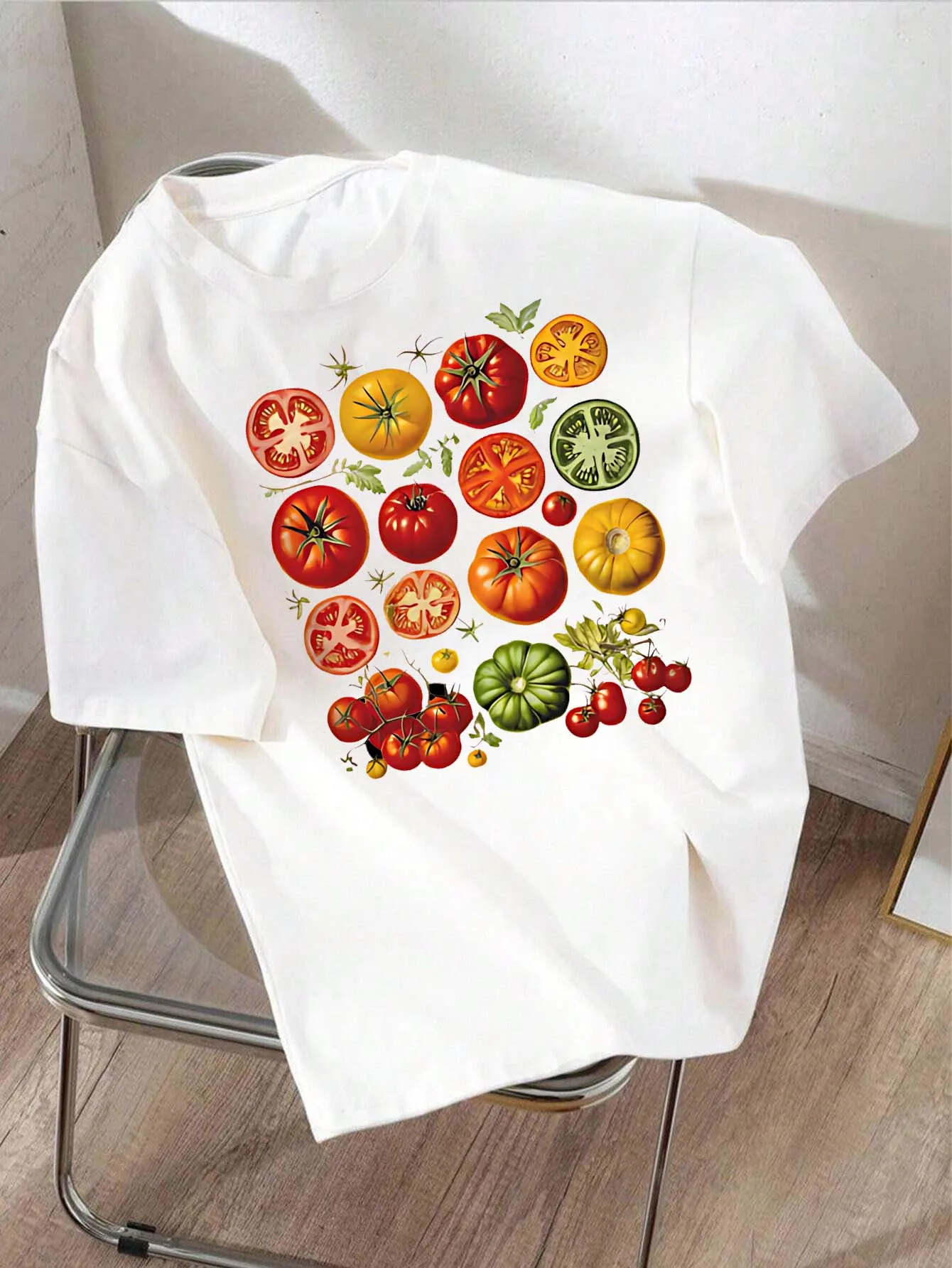 

Plus Size Elegant Artistic Tomato Assortment Design Fashionable Tee