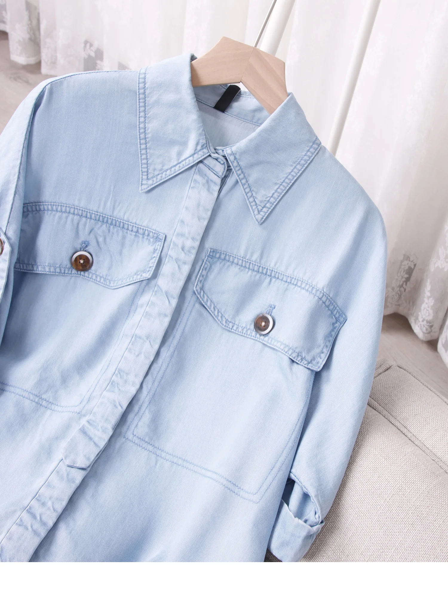 Fashion denim shirt for women classic and comfortable urban style  high-quality fabrics  trendy and personalized design