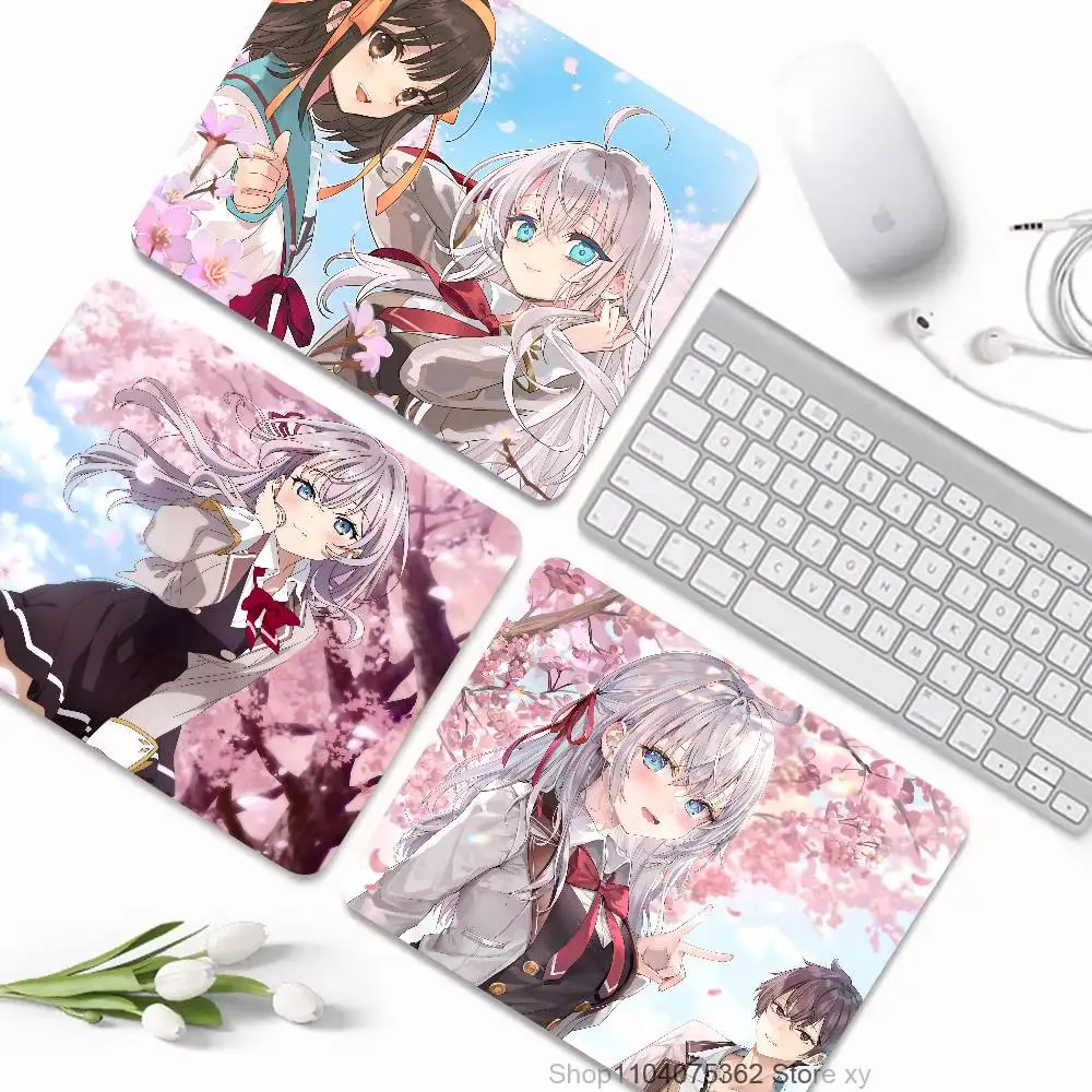 Anime Alya Sometimes Hides Her Feelings In Russian Mouse Pad Small LockEdge Mouse Pad For Gamers Computer Non-slip Rubber