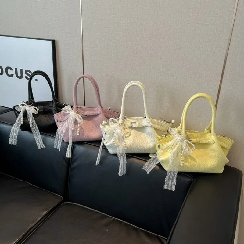 

Стильная классическая сумка подмышки, женская повседневная дорожная сумка, новая модель 2025 года, элегантная универсальная шикарная изысканная практичная повседневная изящная сумка