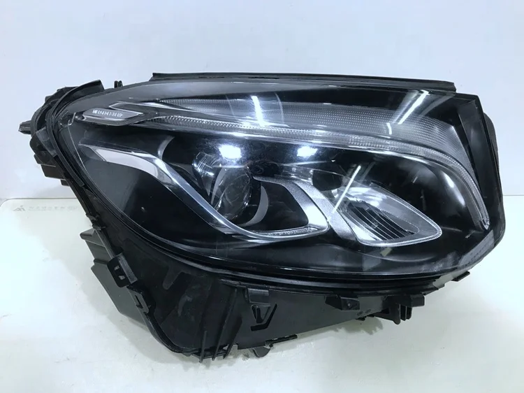 Fabrycznie regenerowany reflektor LED prawy Mercedes Benz W253 GLC-Class A 2539061001