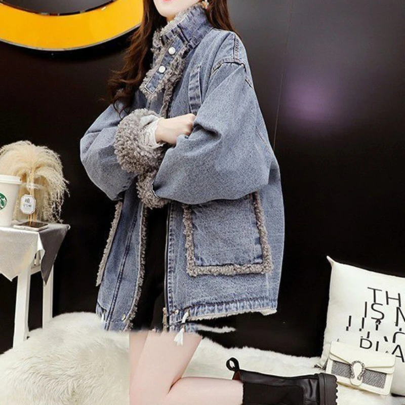 Wool Inside Padded Outerwear Warm Black Woman Jean Coat Winter 2024 for Cold Denim Jacket Women Patchwork on With Fur Plush Sale