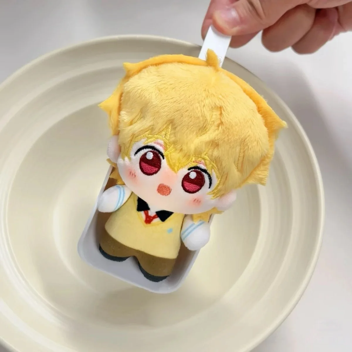 زي مدرسي قسم السباحة للرجال Nuru 10 سم دمية قطنية كوسبلاي دمية قلادة من القطيفة