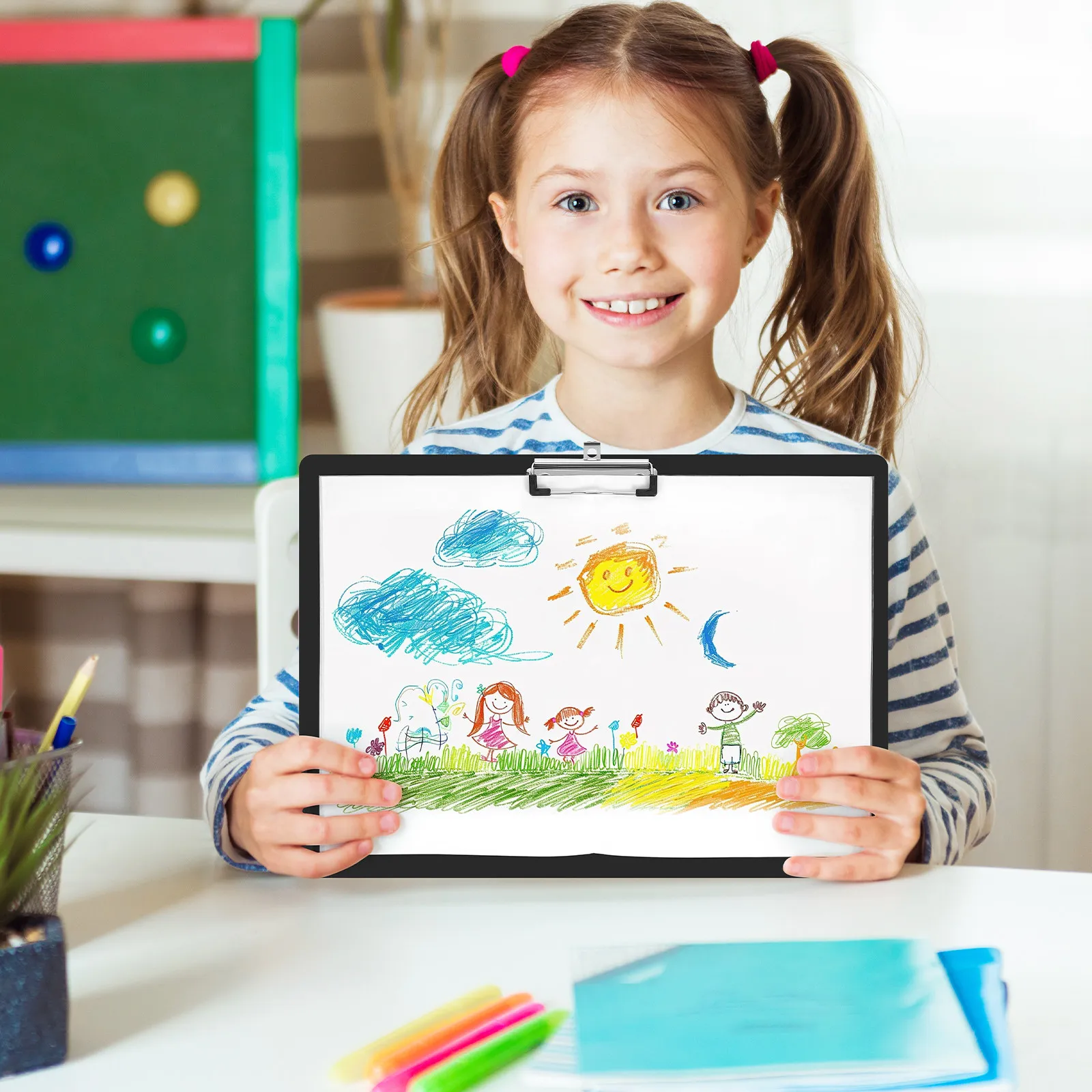 

A3 Size Horizontal Clipboard Plastic Drawing Board for Painting Sketching Writing Documents Field Work Office School Home Use