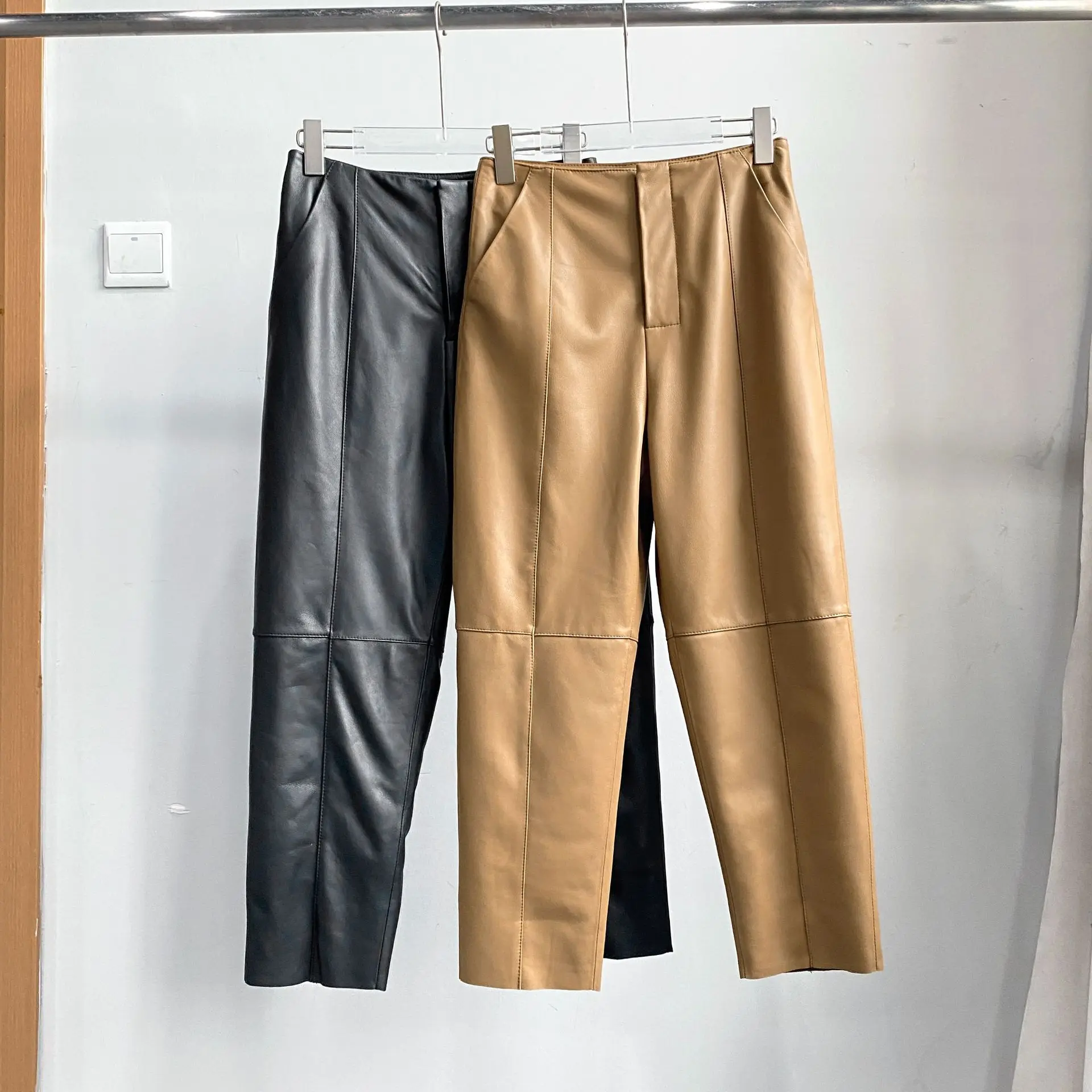 2023 Genuine Leather Pants, Autumn and Winter New Casual Commuting Style, Diagonal Pockets, 9-point Radish Pants, Cotton Sheepsk