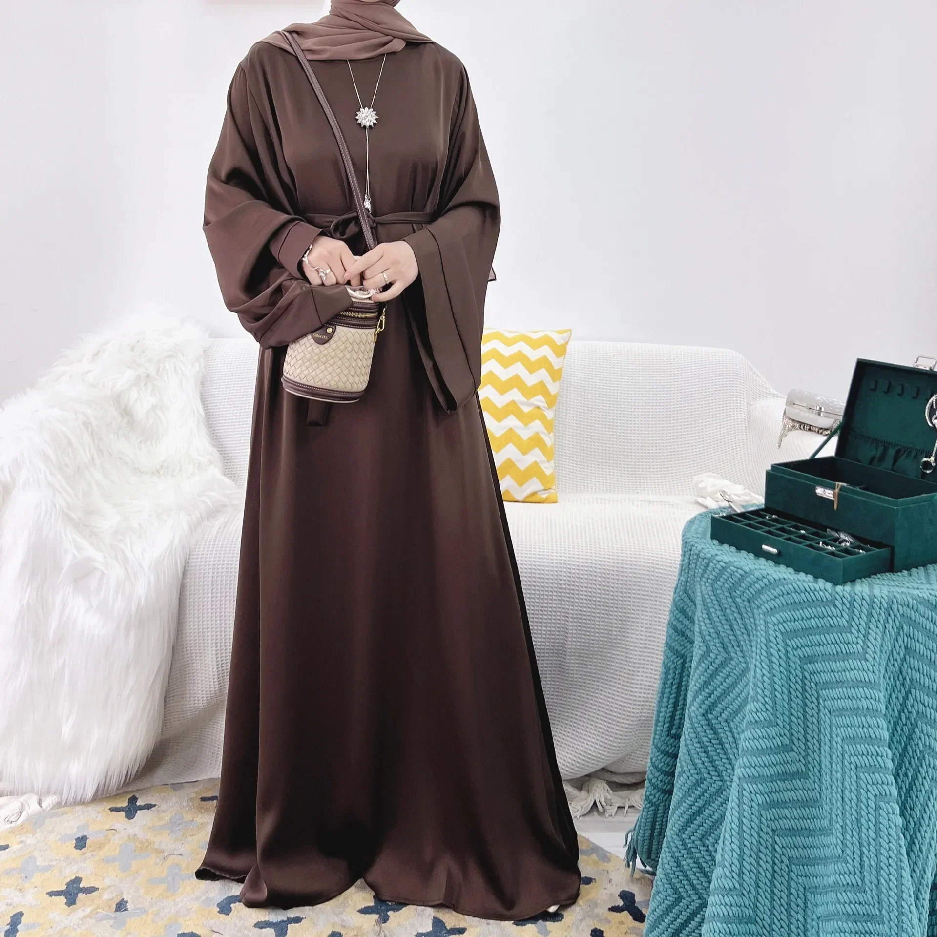 Plain Muslim Abaya Dress Dubai Ramadan Eid Casual Abayas for Women Turkish Hijab Satin Islamic Dresses Modest Clothes Kaftan