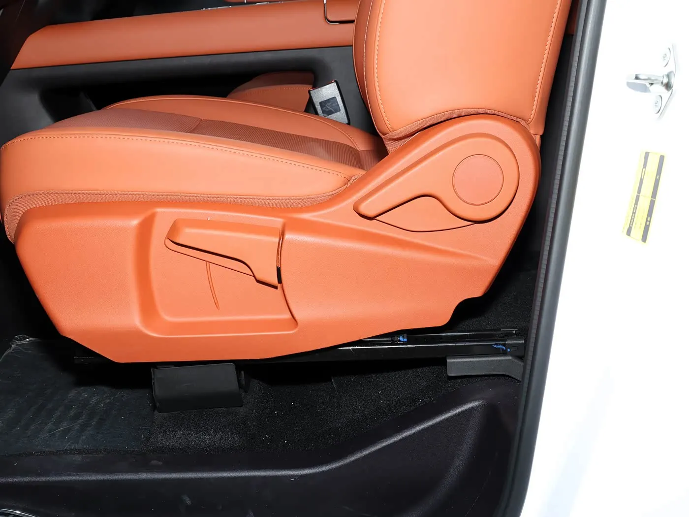 

FLOOR MATS FOR CARS 9