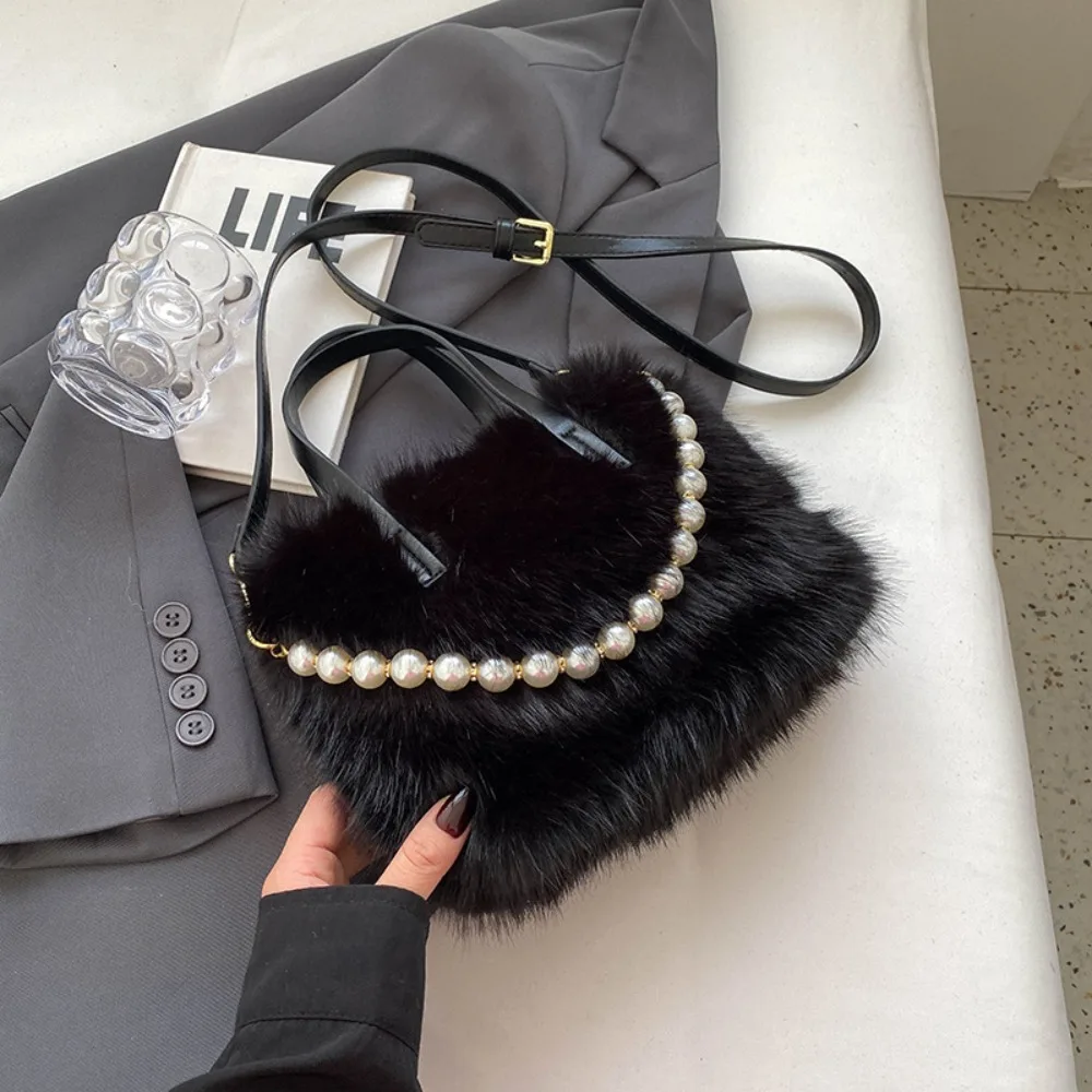 

Korean Style Square Crossbody Bag Solid Color Niche Design Faux Rabbit Fur Handbag Handbag Tote Bag Small Phone Bag Outdoor