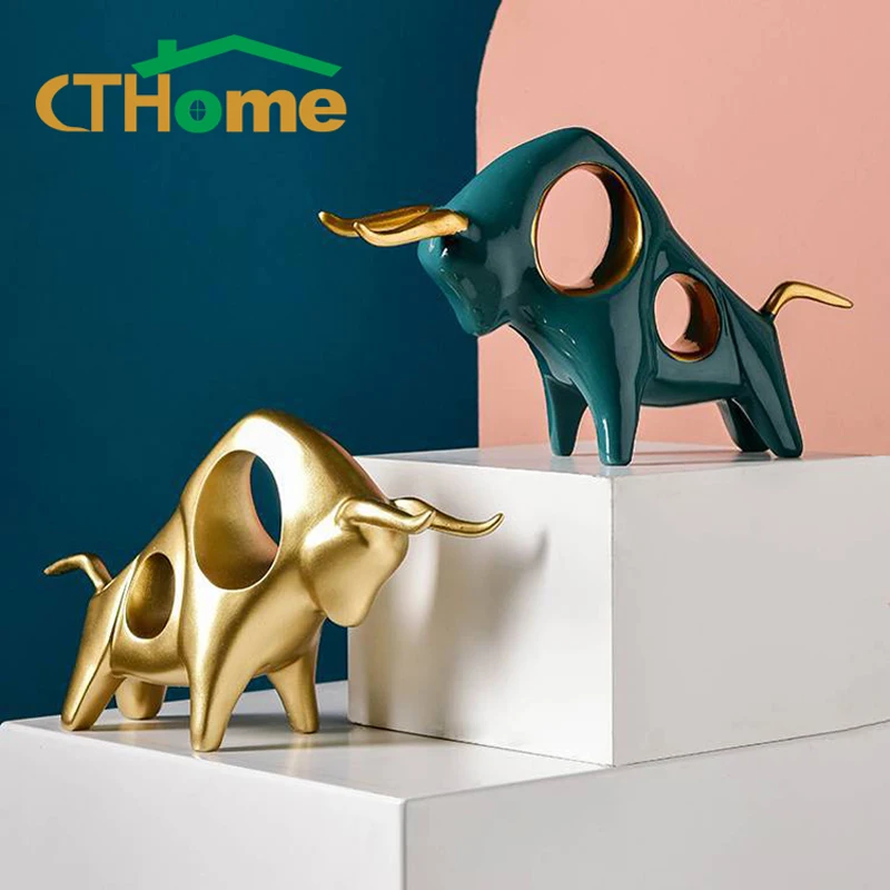 Taurus Figurine Sculpture Bulls Statue Street Bull Symbol of The Year 2021 Year of The Ox Lucky Statue 2021 Animal Ox Home Decor