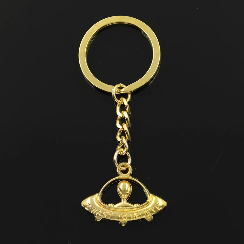 Fashion 3cm Key Ring Metal Key Chain Keychain Jewelry Antique Bronze Silver Color I Want To Believe UFO Alien 23x30mm Pendant