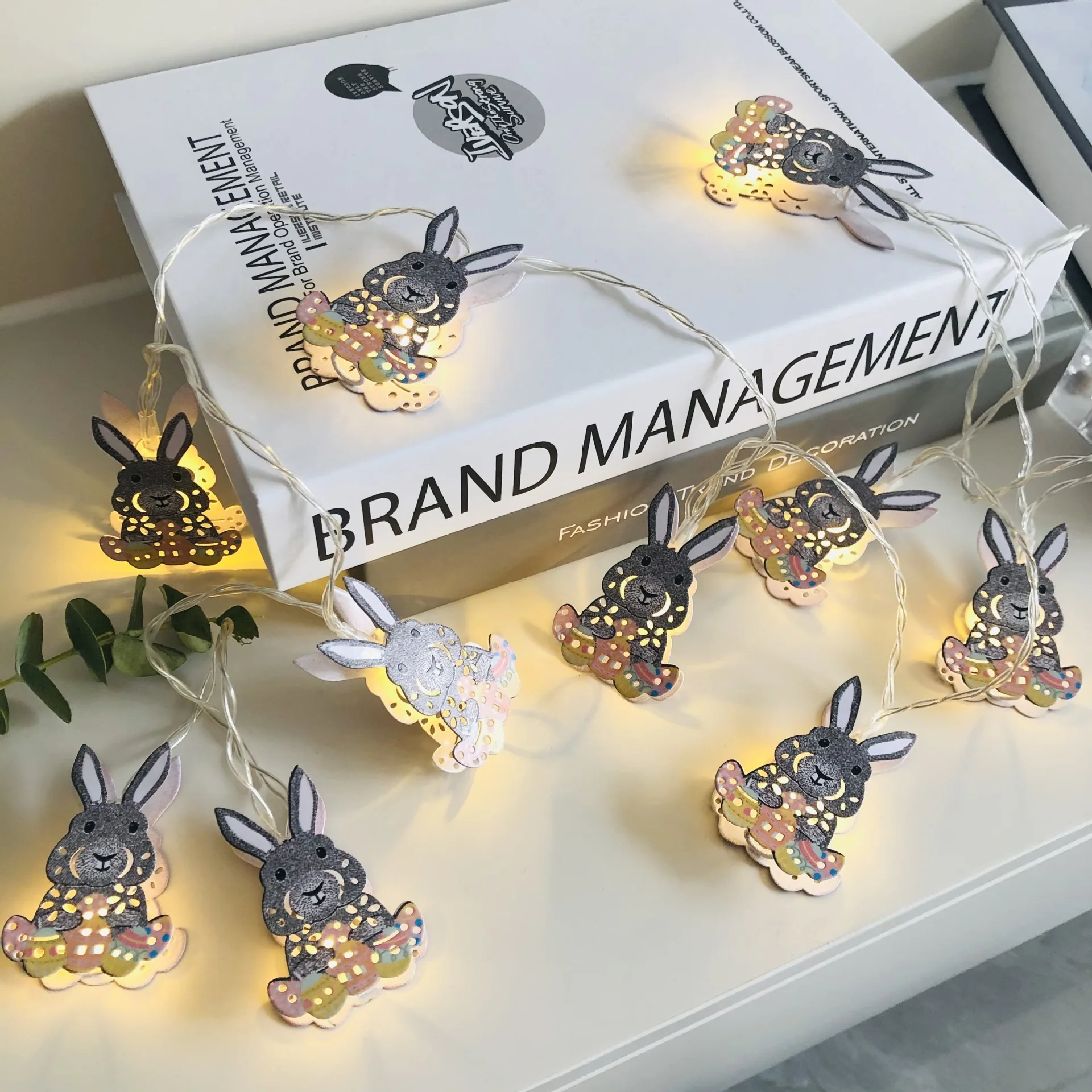 Tavşan Tavşan Sıcak Beyaz Demir Dize Işık Yatak Odası Bahçe 1.65 m 10LED Asılı Işık Paskalya Tema Bebek Duş Parti Dekorasyon