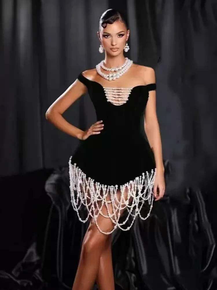 Vrouwen sexy off-shoulder backless parels kralen mini bandage jurk luxe bodycon kwastje ontwerper celebrity party cocktailjurken