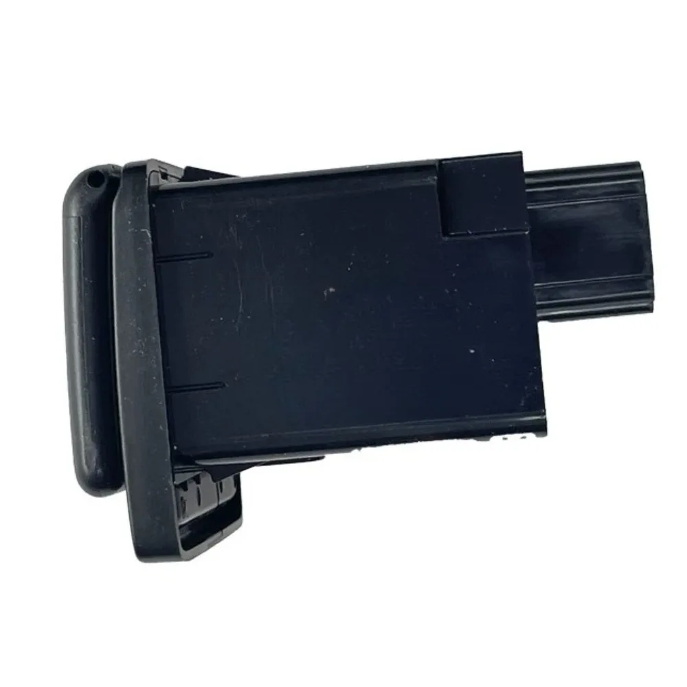Instrument Panel USB Interface Genuine Brand New Auto Part for Jeep Wrangler JL 2.0T
