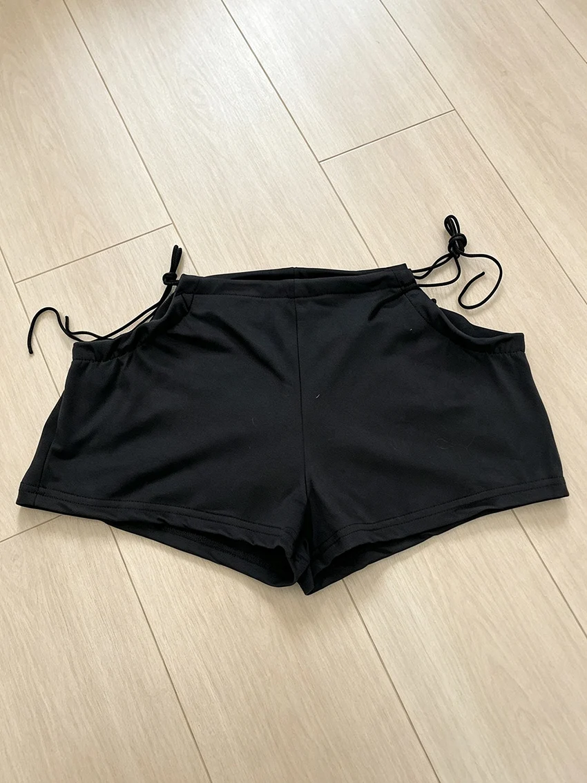 Y2K-Ästhetik Damen-Shorts mit seitlichen Bändern, niedriger Taille, Taschendesign, einfarbig, dehnbar, kurze Hose für Sommer, Strand, Streetwear, Lounge-Shorts – Detail 9