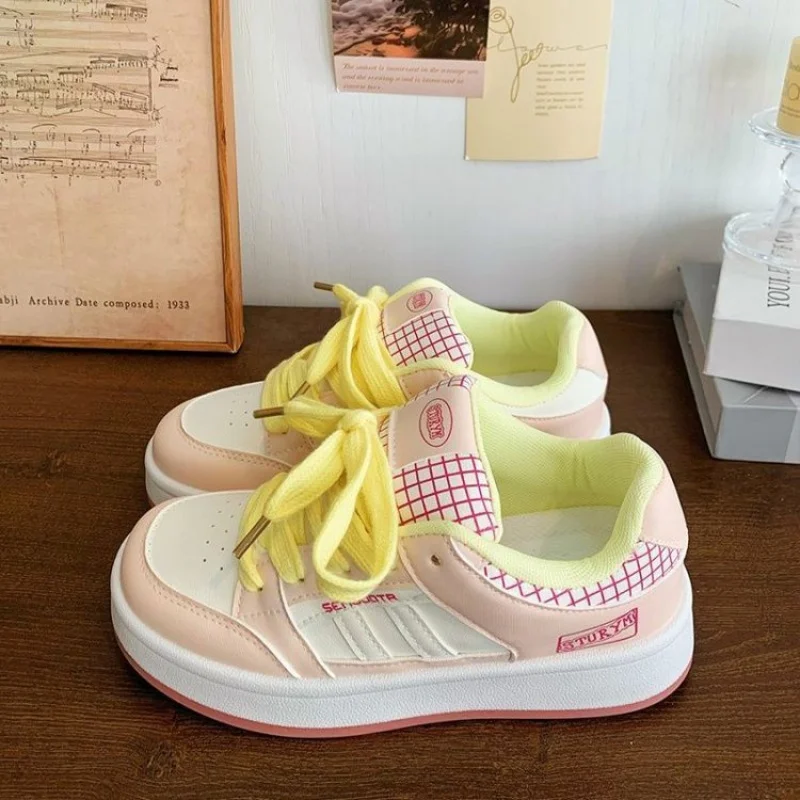 

Women's White Sneakers New Autumn Thick-Soled Sports Shoes for Students To Pair with Skirts, Height-Increasing Casual Sneakers