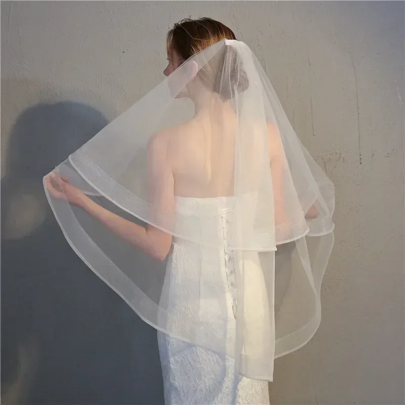 White Ivory Two Layers Bridal Veils Simple Two Tiers Short Wedding Veils with Comb Voile De Mariage