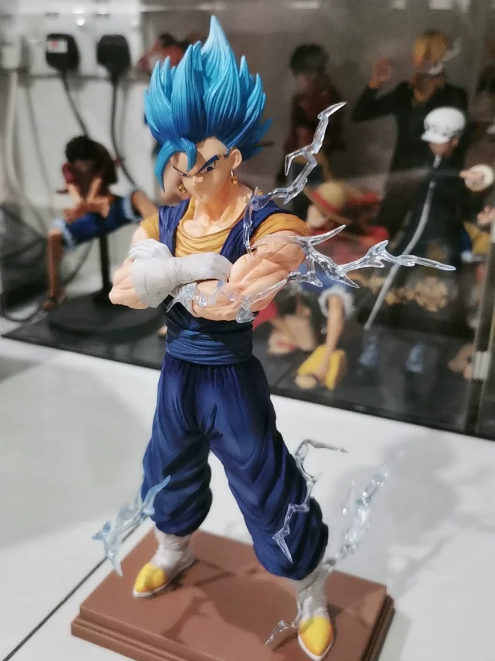 32cm Dragon Ball Figure Goku HB Veget animation peripheral GK model desktop decoration scene statue giving boy birthday gift