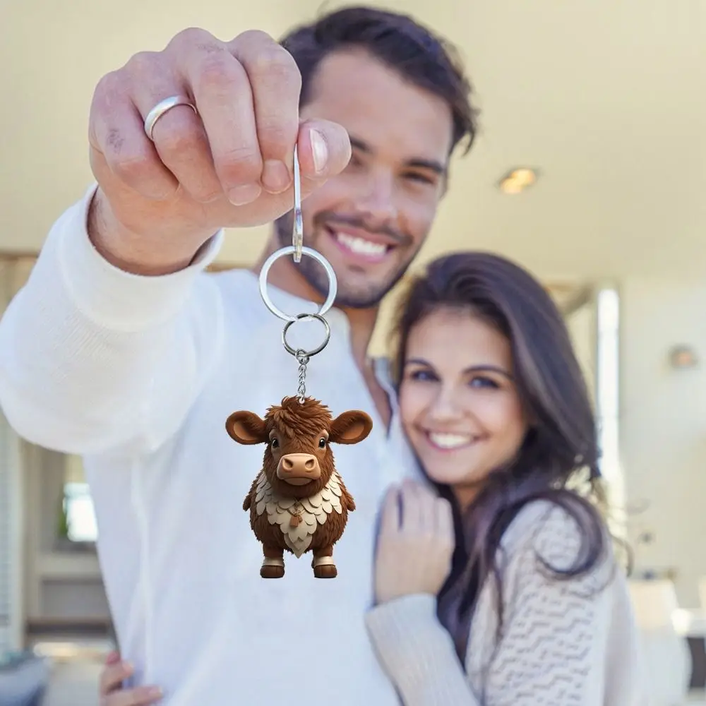 Creative Highland cattle Cute Car Keychain Acrylic Cartoon Cow Key Ring 3.15in Backpack Pendant Yak Key Holder Christmas Gift