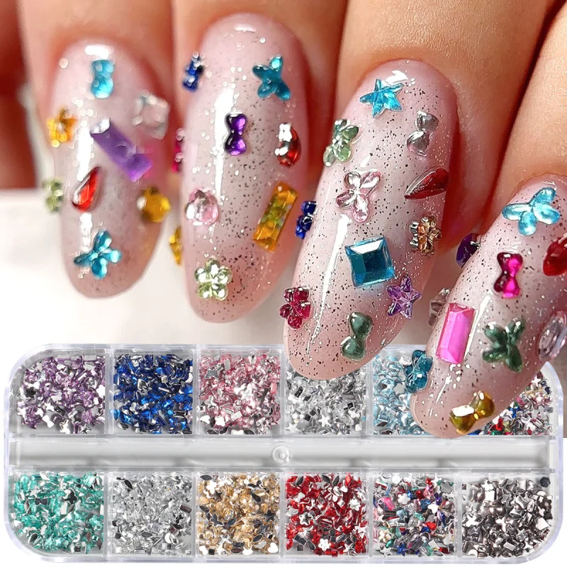 12 Gitter 3D Mini Bunte Nagelrhinesteine Elegante Rhombus-, Mond-, Stern-, Herz-, Blumen- und Mehrform-Flachsteine Nagelkunst-Dekoration – Detail 2