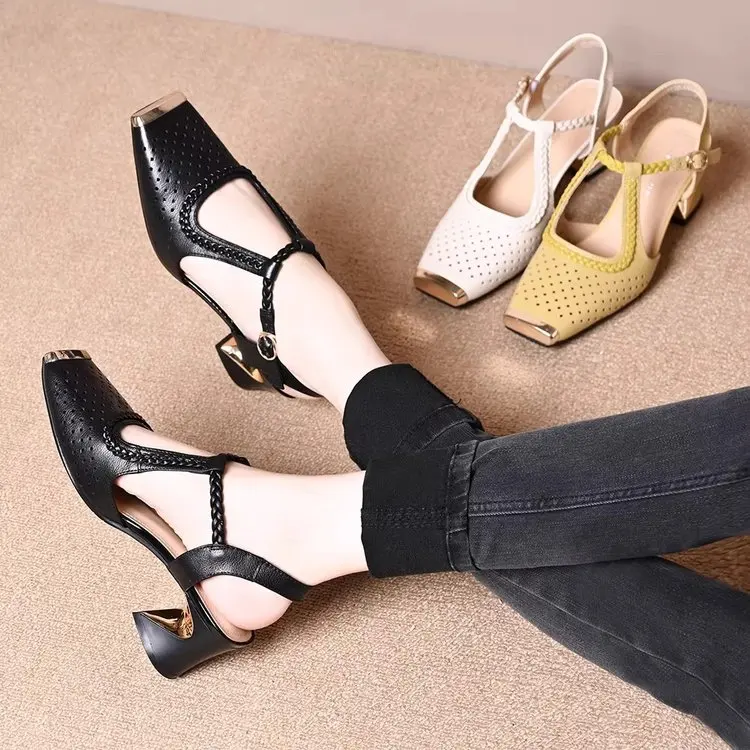 Sandalias Doradas con Tira en T para Mujer, Punta Cuadrada, Diseño Recortado, Tacón Cuadrado, Transpirables, Casuales, para Verano y Uso Diario