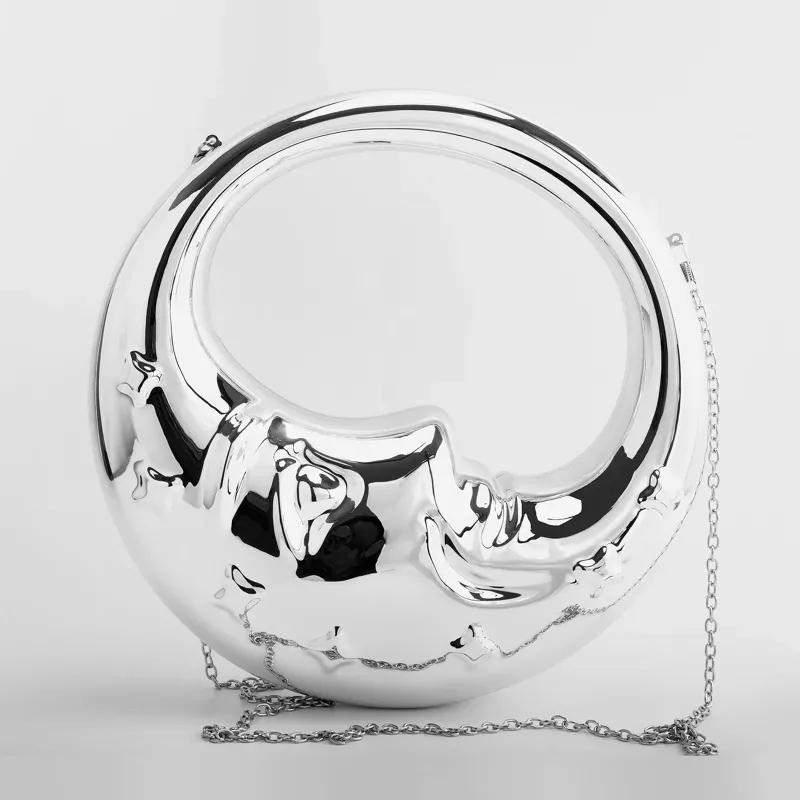 

2026 New Latest Women's Mini Bag Gold Silver Moon Shaped Beauty Faced Clutch Purse Handbag תיקים לנשים מיוחדים