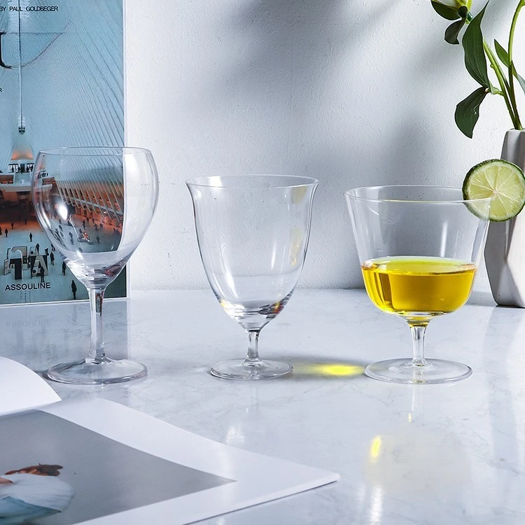 

Japanese Kimura Crystal Glass Martini Cocktail Cup Creative Low Foot Sweet Wine Cup