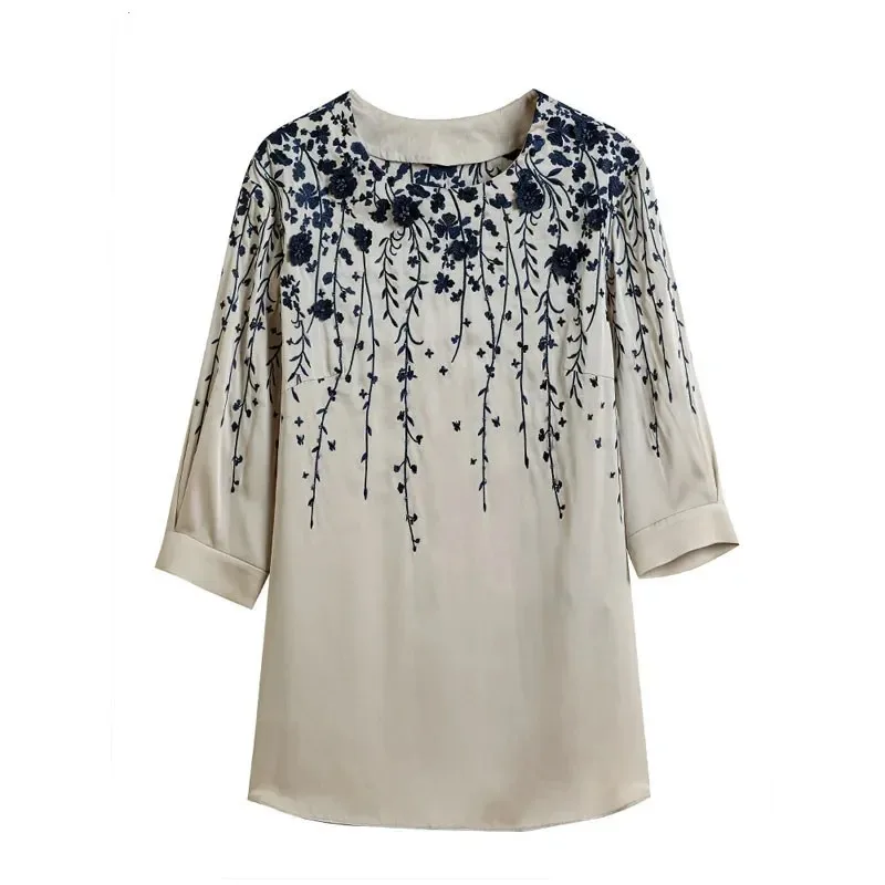 New Summer Silk Women Blouse Casual Loose Half Sleeve Floral Embroidery Satin Shirt Woman Elegant Office Lady Tops Blusas 19180