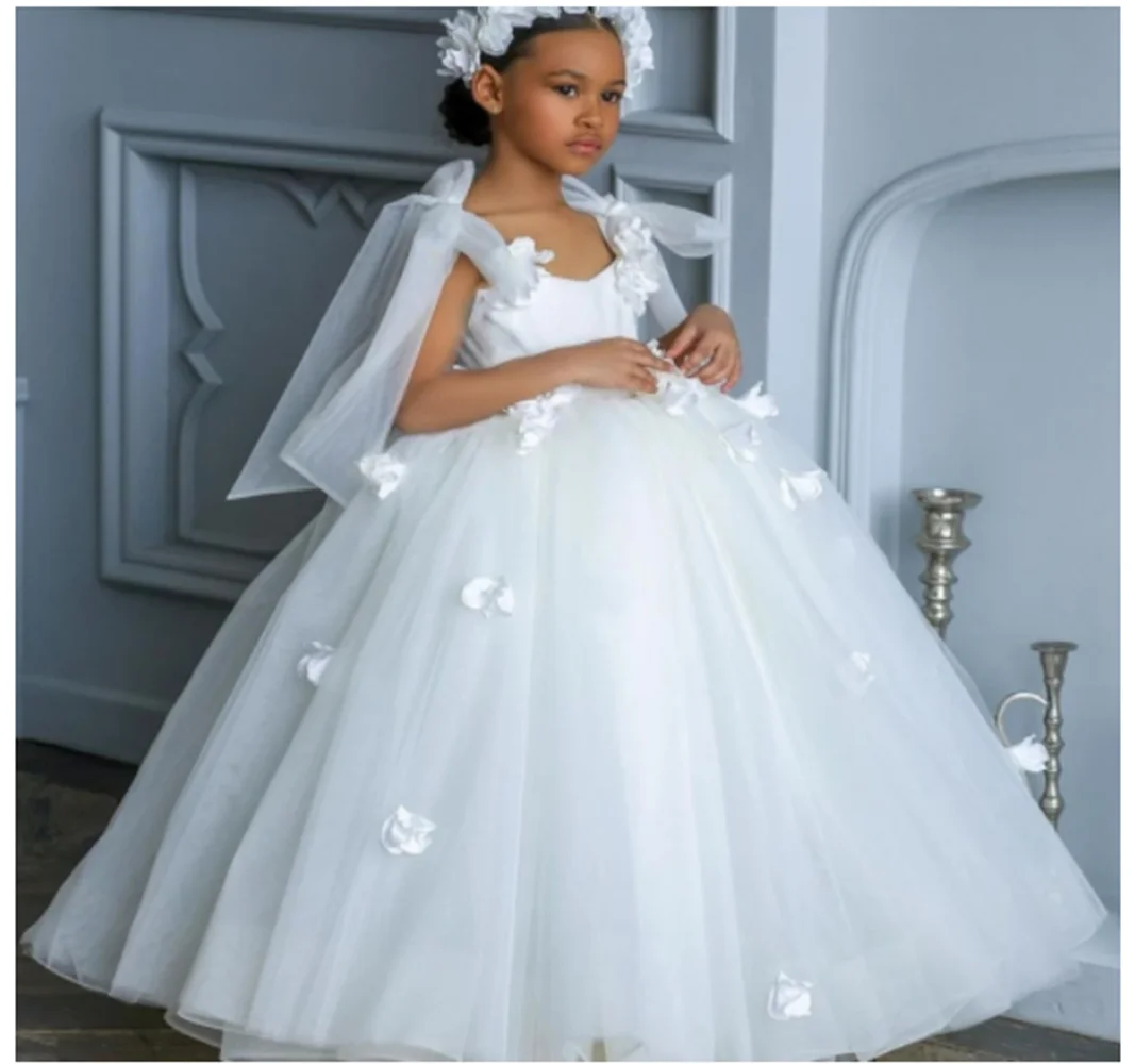

White Formal Fluffy Tulle Lace Flower Girl Dresses with Sleeveless Appliques Princess Gowns For Holy Communion Birthday Gowns
