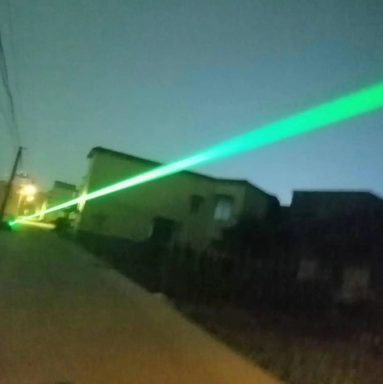 Luz de pássaro laser de alta potência, luz de advertência de estrada, luz verde, luz de farol, estrada, 520nm, 1.5W, modo de cintilação a laser verde