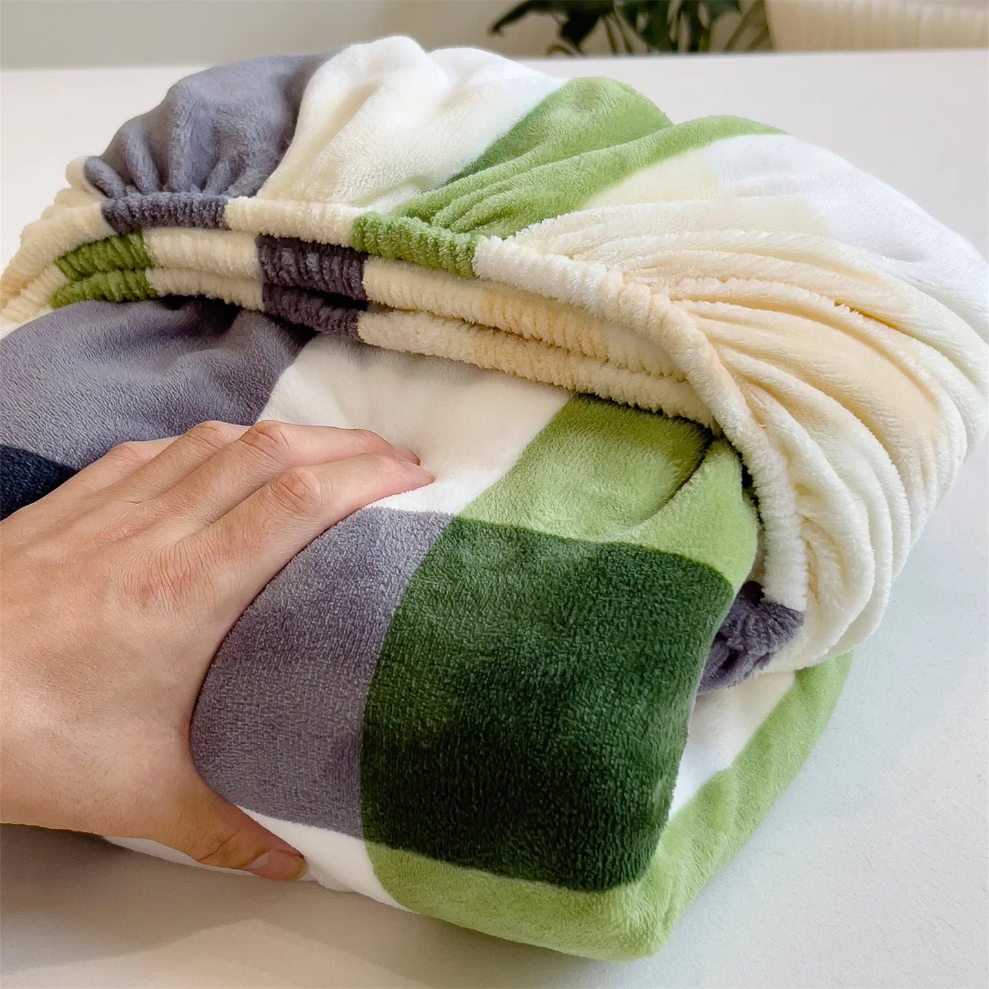 

Зимняя фланелевая однотонная простыня для зимы, мягкая теплая сохраняющая тепло простыня, молочная бархатная кровать Queen King, домашний текстиль