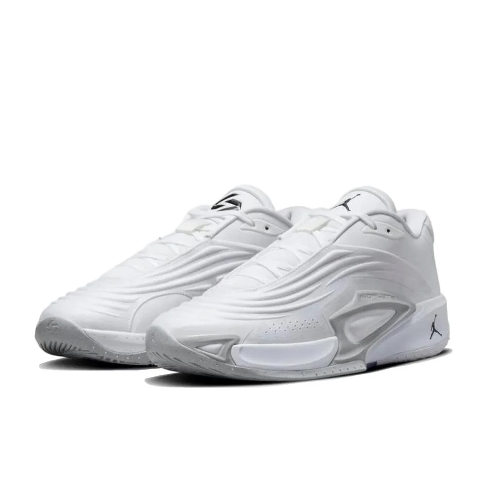 

Nike LUKA 3 Men's Shoes: Slip-resistant, durable, and cushioned basketball shoes for on-court performance FQ7455-106