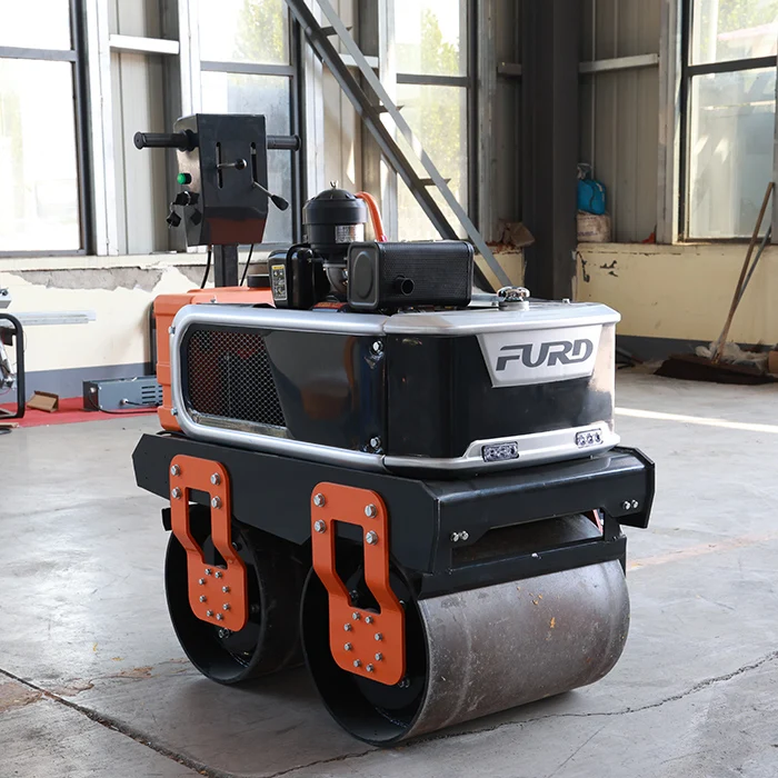 Doppeltrommel Walk Behind Fußgänger 550 kg Vibrationsrollerverdichter