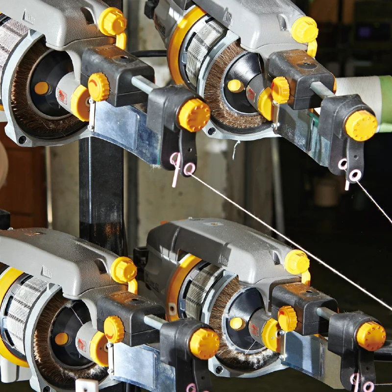 TONGDA R550 Macchina per telaio con pinza per tessitura di tessuti servo CNC ad alta velocità per tessuti domestici