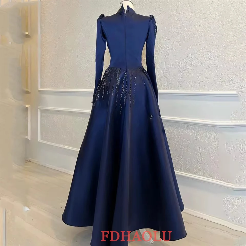 تخصيص الأزرق الداكن فساتين حفلة موسيقية أنيقة الساتان عالية الرقبة طويلة الأكمام فساتين السهرة مع التطريز مطرز Festasin ال #3