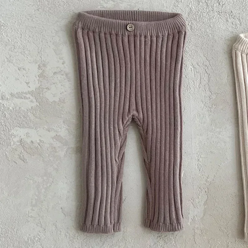 

Children Can Wear Pit Striped Knitted Leggings At Home Autumn and Winter