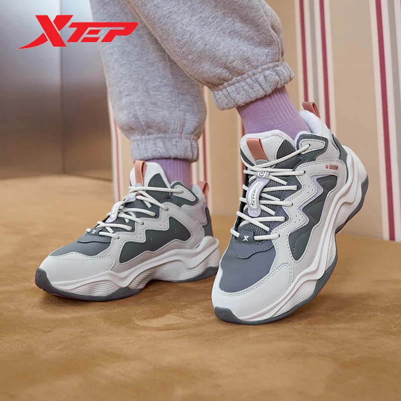 Xtep Lightning 3.0 Cotton Shoes For Women 2023 Winter Comfortable Women\'s Sports Shoes Durability Lace Up Sneakers 977418370036