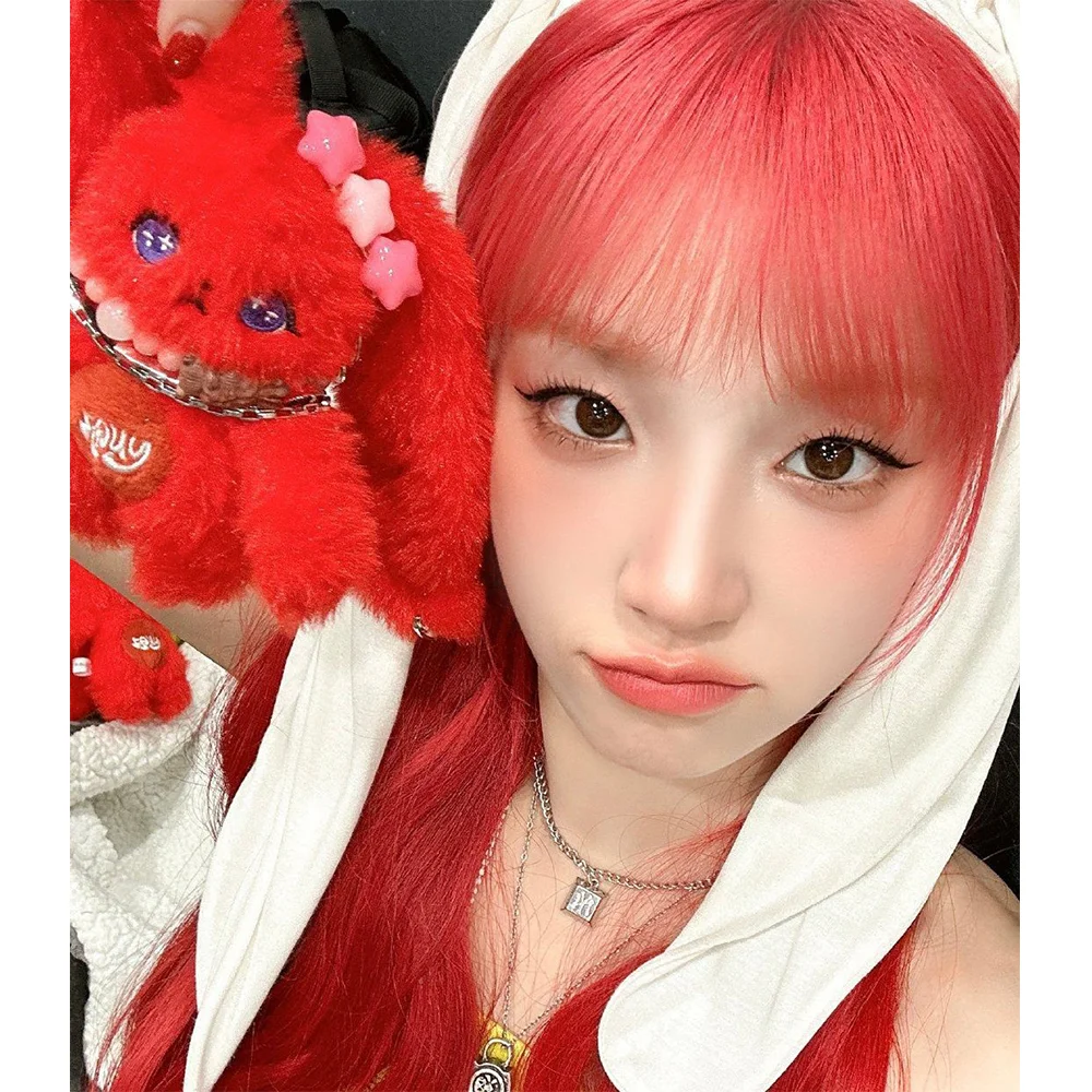 

KPOP (G)I-DLE YUQI SOLO ALBUM Cartoon Red Raabit Keychain Plush Doll Bag Pendant Accessories Decoration Fans Collection Gifts