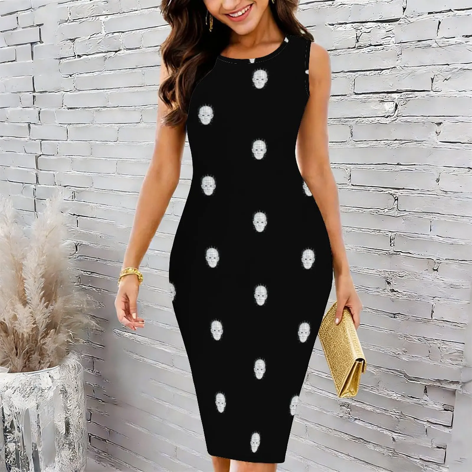 Pinhead Women's Round Neck Tight Hip Wrap Skirt