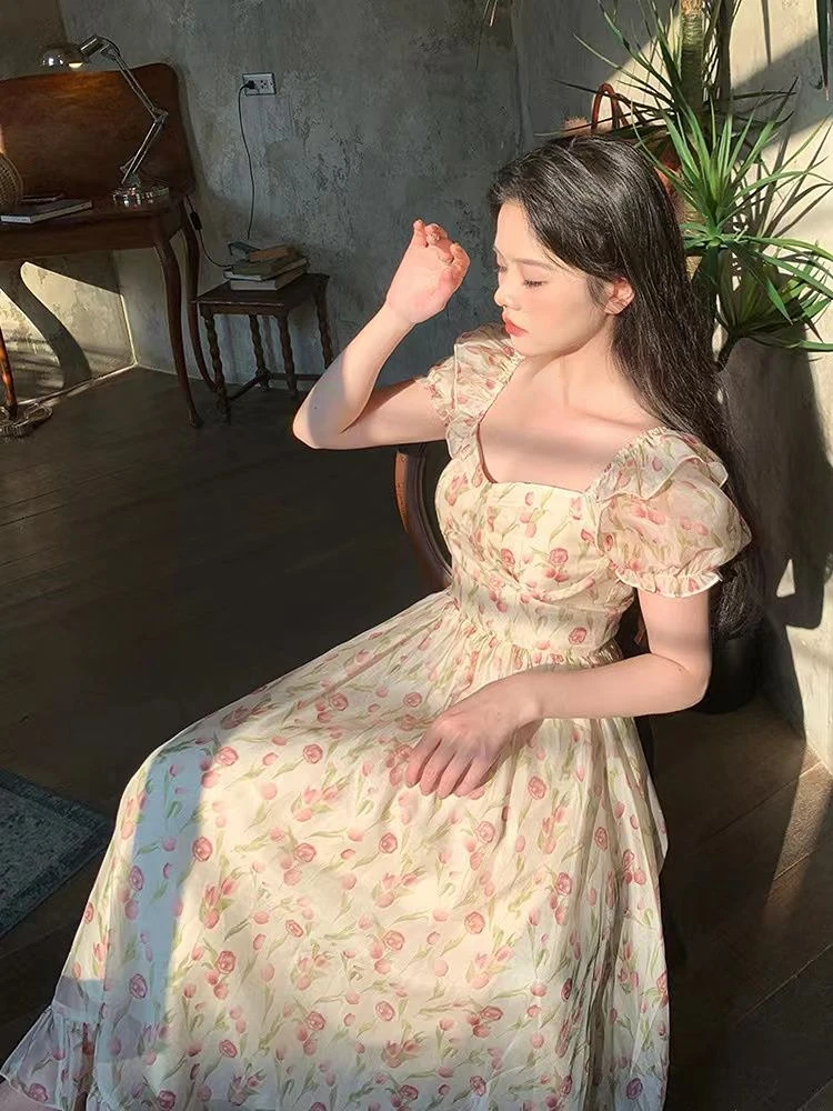 Zomer Bloemenprint Elegante Jurk Vrouwen Frankrijk Vintage Avond Party Midi Jurken Vrouwelijke Bladerdeeg Mouw Koreaanse Zoete Jurk 2023 Nieuwe