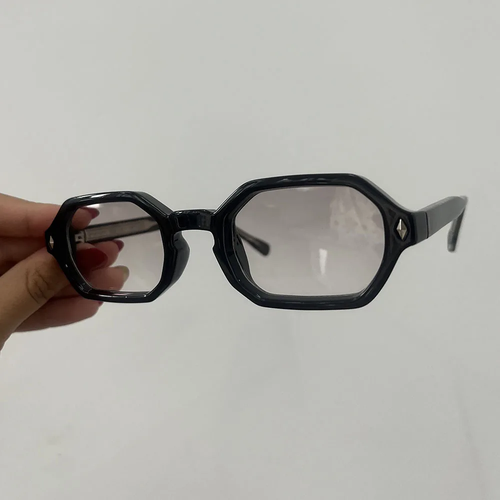 Klassieke klinknagel kleine frame vintage zeshoekige zonnebril dames voor heren mannelijke zonnebril luxe merkontwerper populaire punkzonnebril