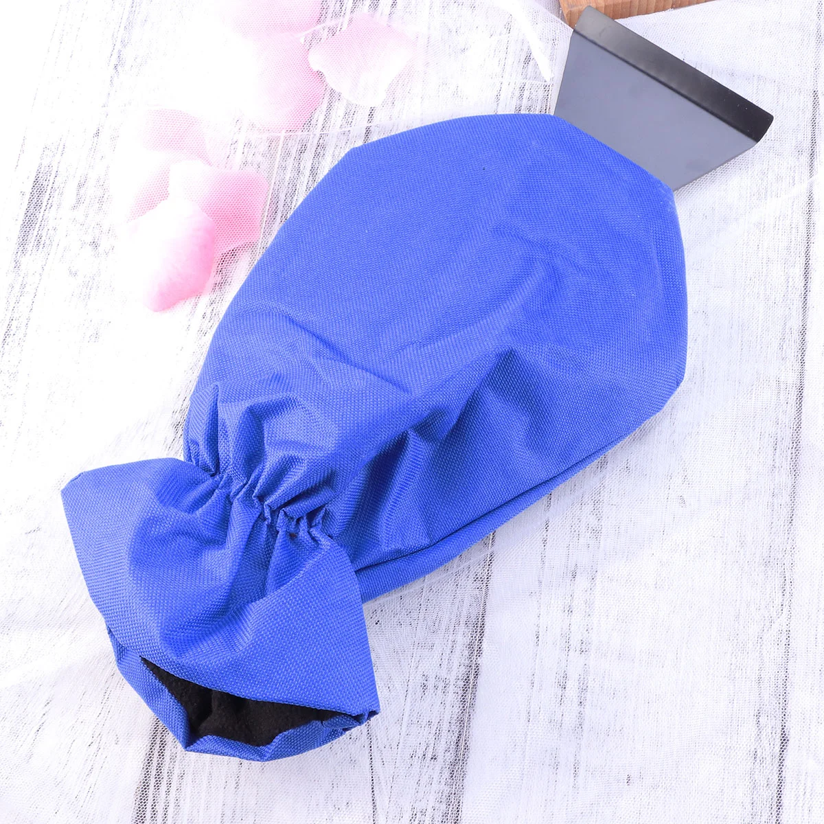 Car Snow Scraper Removal Gloves Handheld Car Cleaning Snow Clean Tool Ice Scraper for Auto Window Car-styling (Blue)