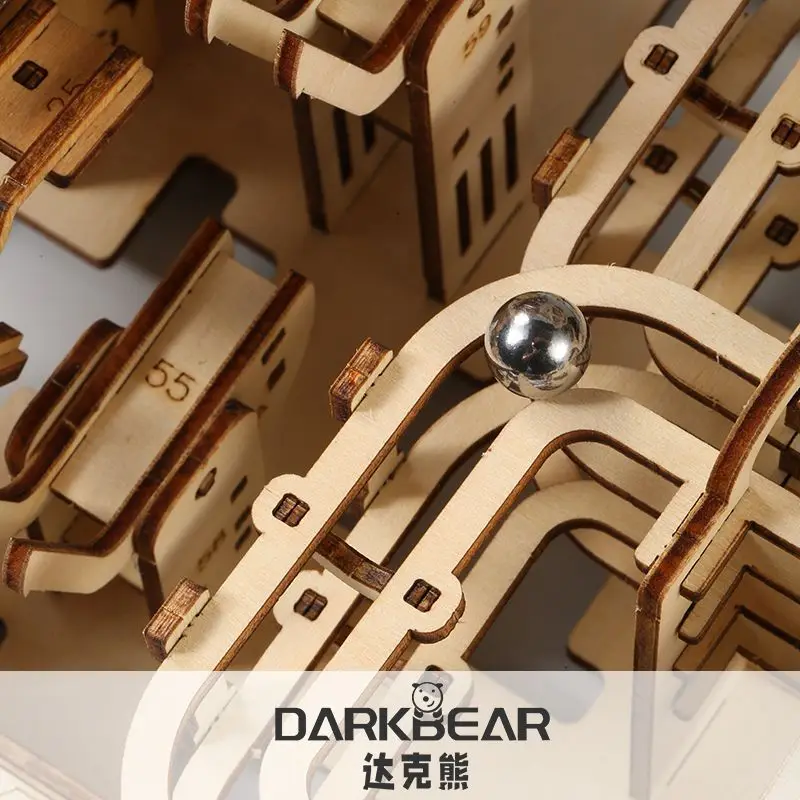 كرة مسار خشبية محلية الصنع ثلاثية الأبعاد نموذج ألغاز ثلاثي الأبعاد مصنوع يدويًا تجميع ميكانيكي لعبة تعليمية هدية جيدة