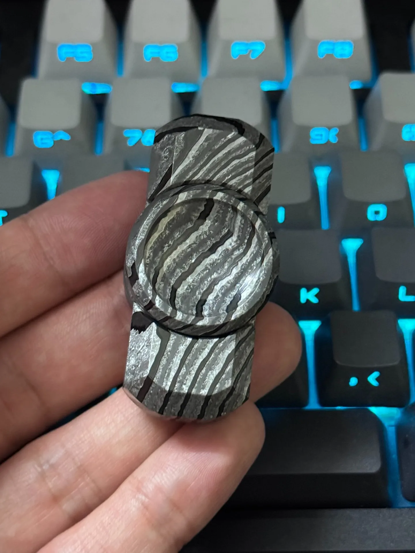 NEBU2.0 gyroscope NJT  EDC, decompression toy