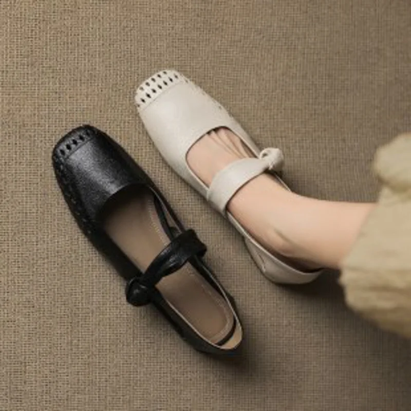 2026 New Summer Square-Toe Low-Heel Hollow Breathable Clogs Strappy Mary Jane Shoes Comfortable Black and White
