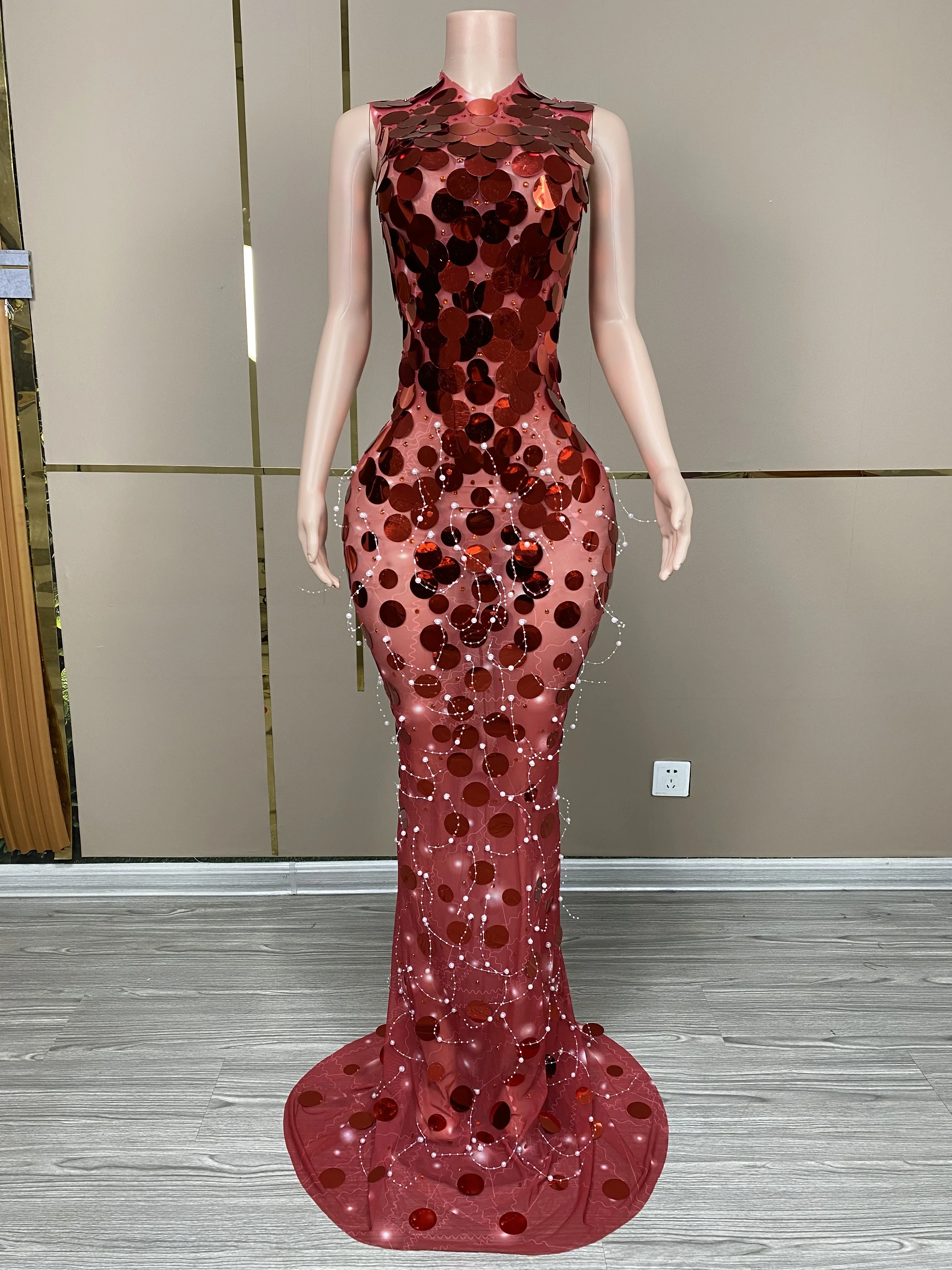 

Stunning Red Sequin Floor Length WomenBackless Dresses Birthday Party Queen ClubWear Night Date Evening Drag Costume Singer D084