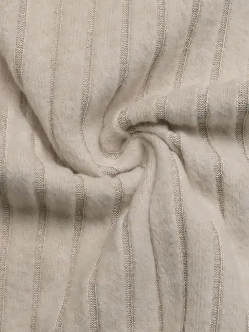 Рисунок 5 - 2025 кружевной топ с открытой спиной