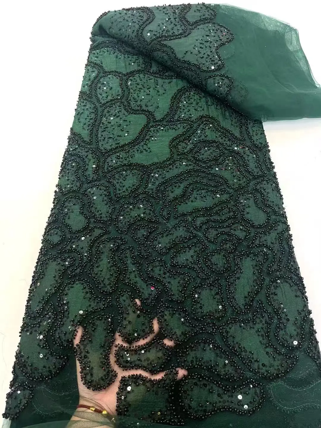 

Nigerian Luxury Velvet Sequins Lace Fabric High Quality African Heavy Beaded And Pearls Lace Fabric For Woman Party Dresses