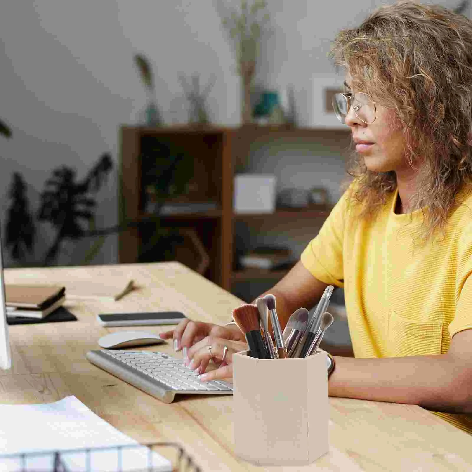 3 قطع حامل أقلام خشبي، حامل أكواب خشبي، لوازم مكتبية، فرشاة للمكياج #3