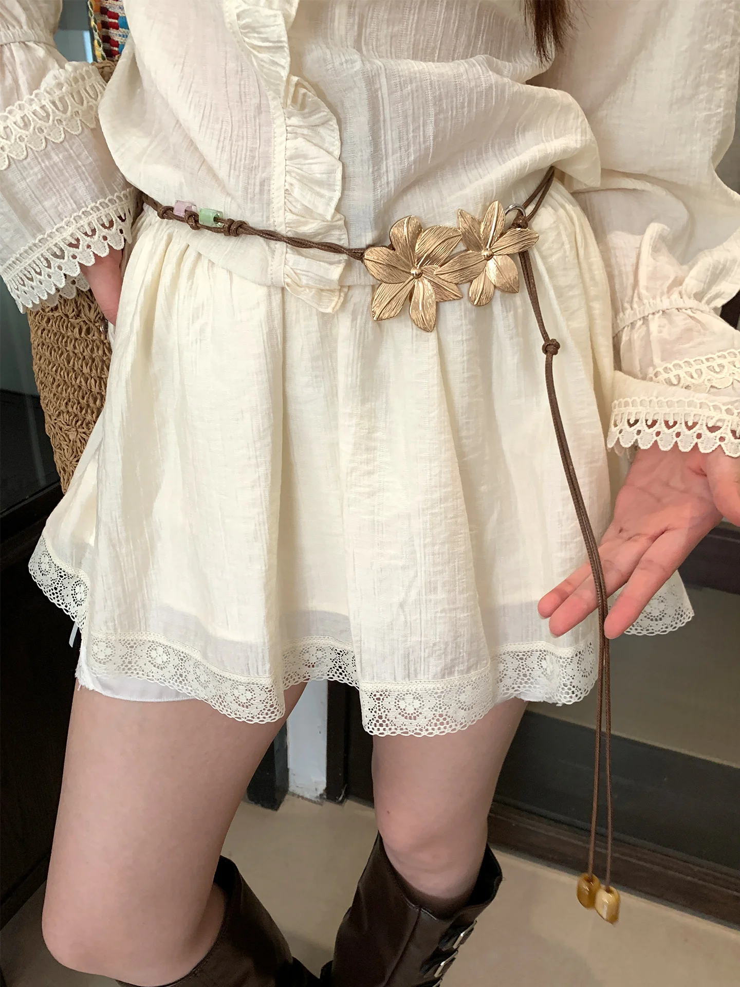 Vintage Ethnic Style Gold Flower Waist Rope Women's Designer Braided Beaded Waist Chain For Skirts Thin Belt