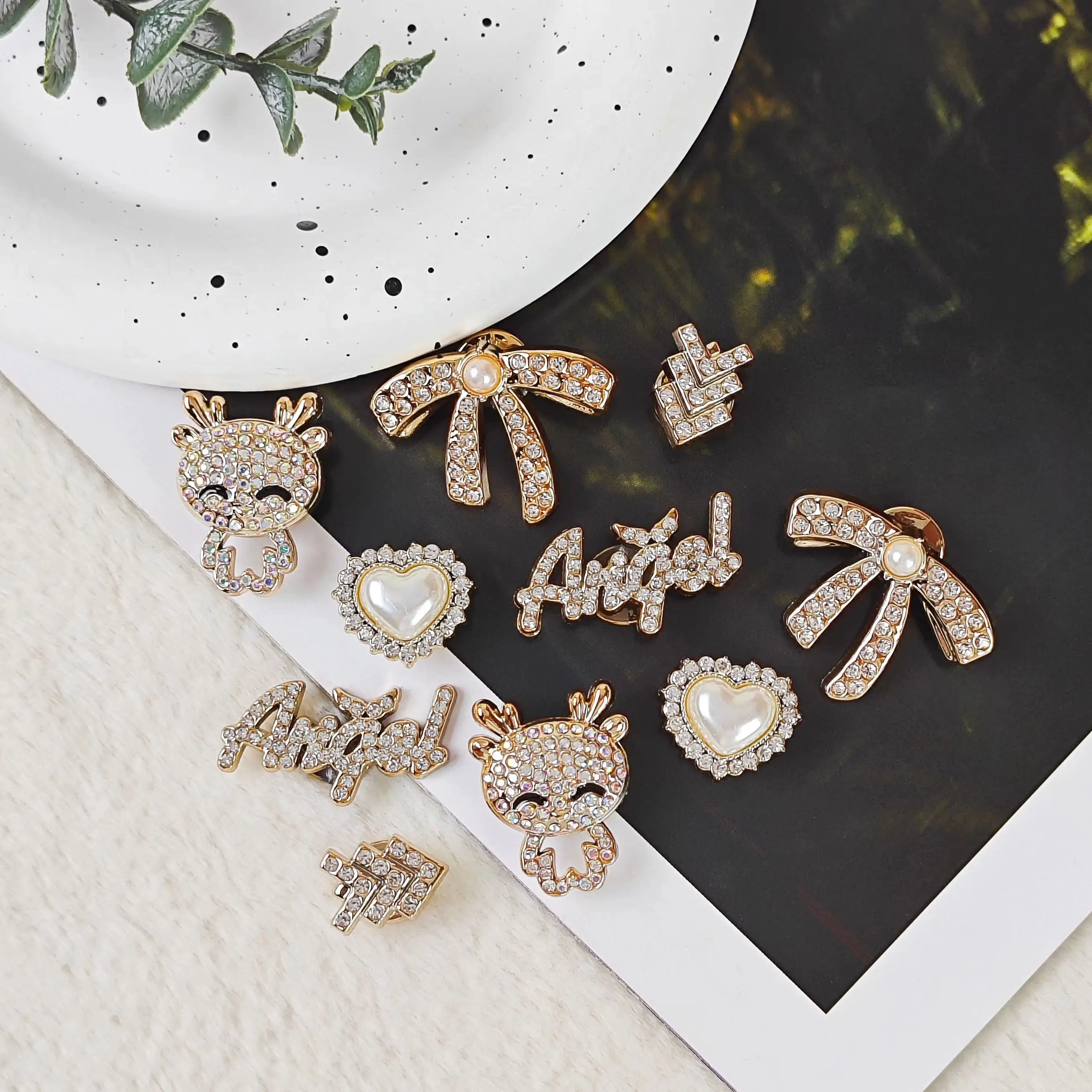 10Pcs DIY Shoe Decoration Charms: Shiny Bows, Letters, Little Dragon Figures, Pearl Heart Decorations. Non-Metallic Lightweight Material. Y2K Fashion Versatile Cute Personality Accessories for Men and Women. Suitable for Eva Beach Shoes, Sandals, Removable Shoe Decorations, Holiday Gifts